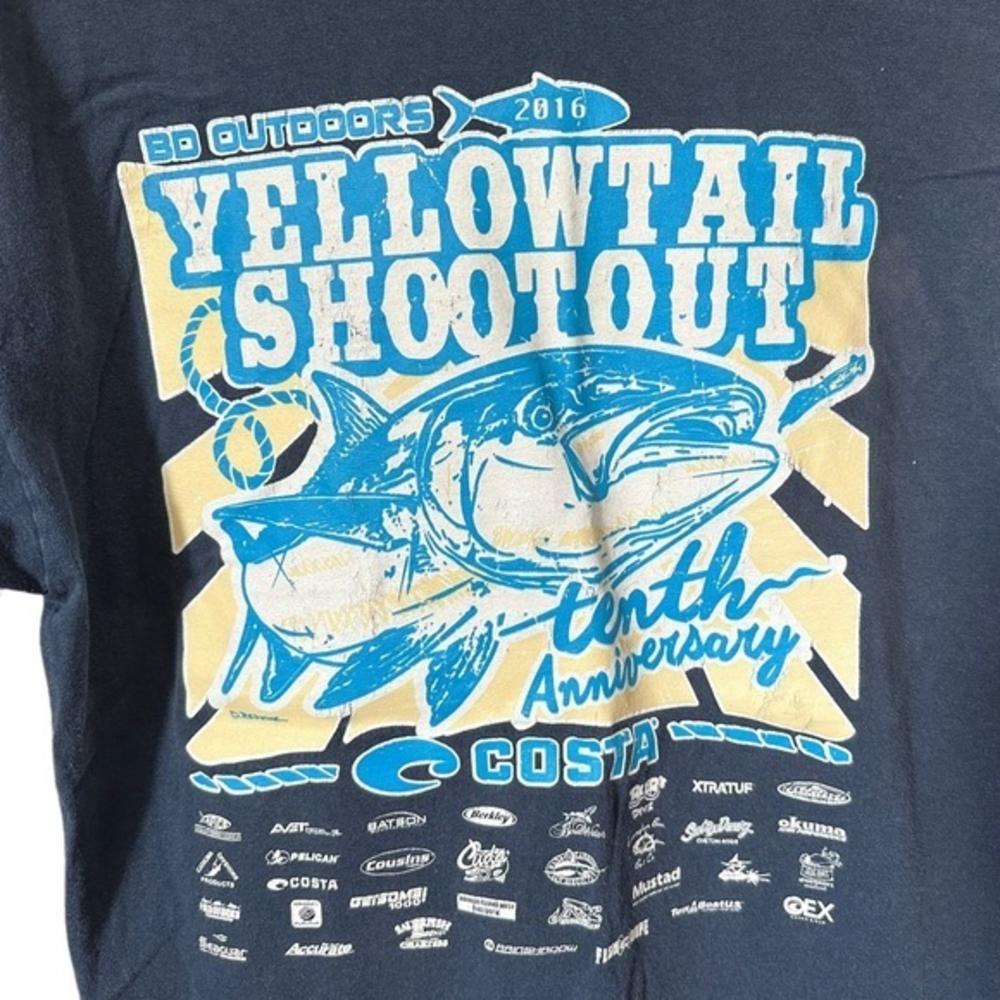 BD outdoors 10th Anniversary Yellowtail Shoutout 2016 Graphic Shirt Men’s L‎